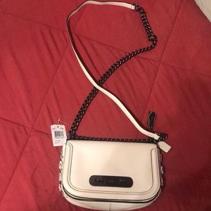 Coach Light Biege Leather Swagger Shoulder Bag